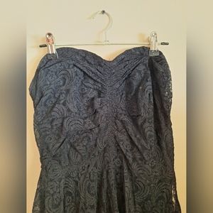 Black Vintage Lace Gown - Size S/M 4/6